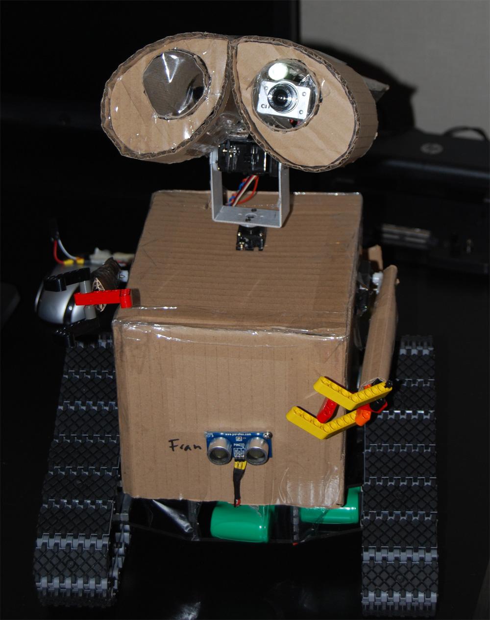 Cardboard Walle! Robots Community Synthiam