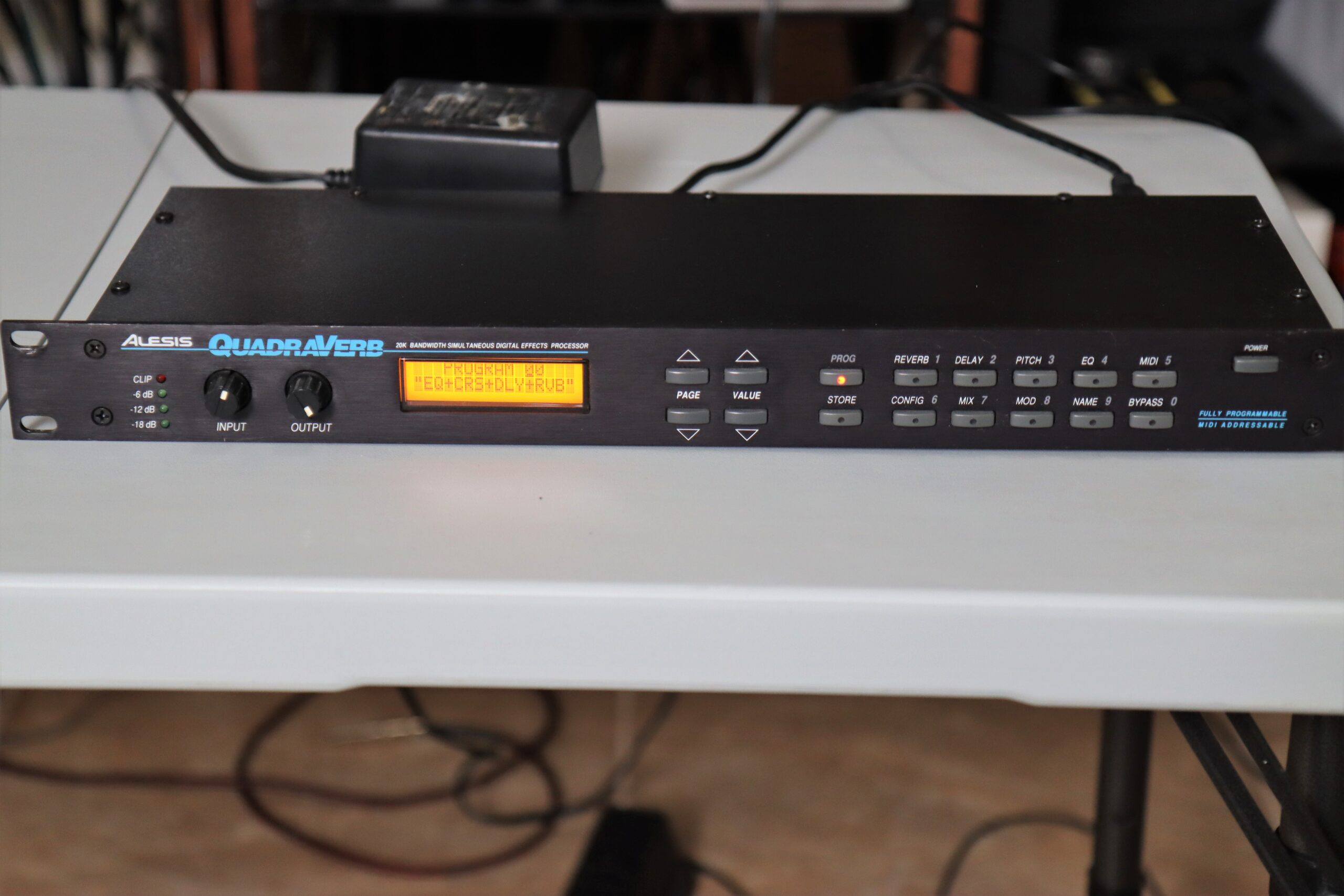 Alesis QuadraVerb SynthMania
