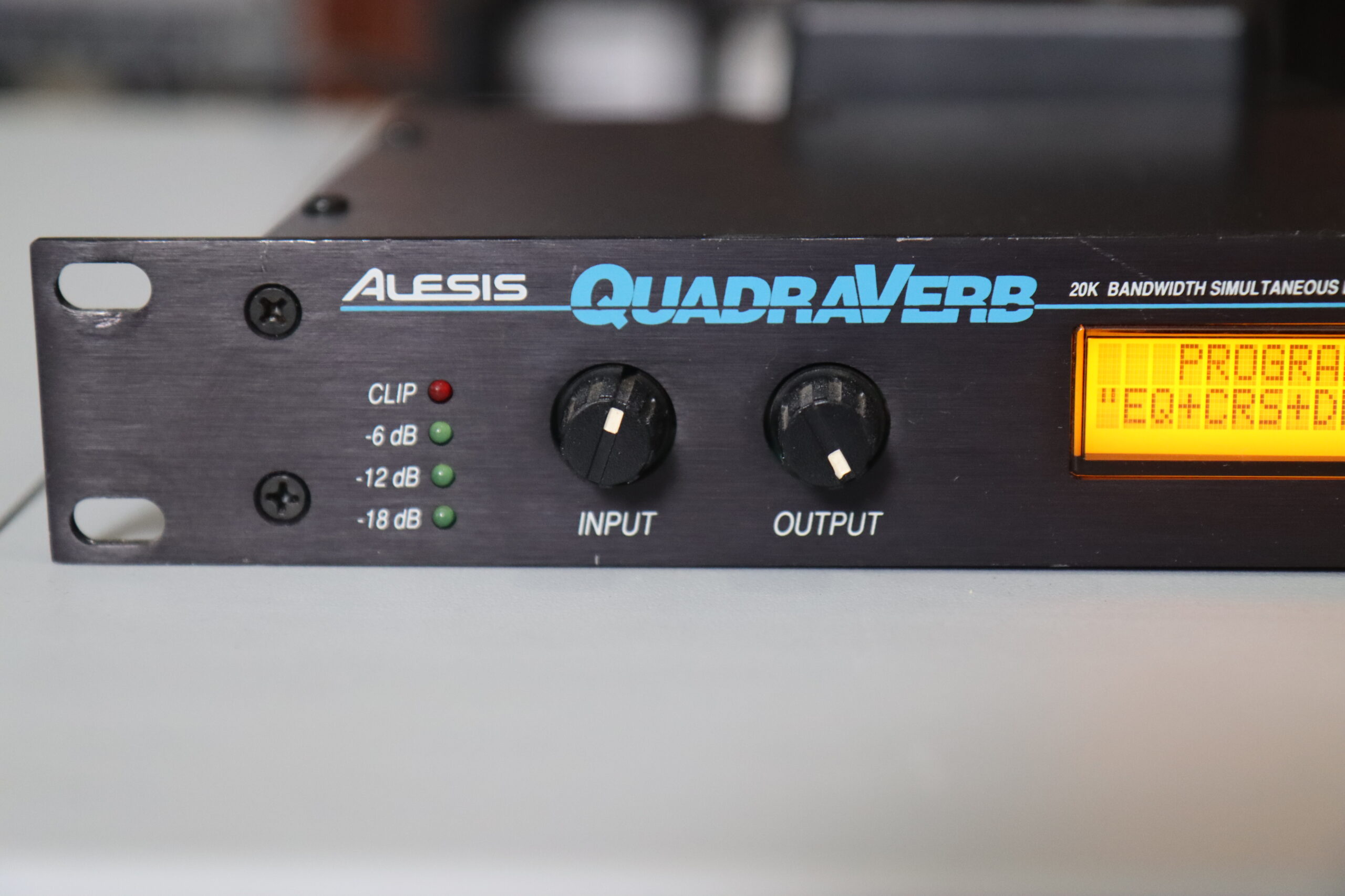 Alesis QuadraVerb SynthMania