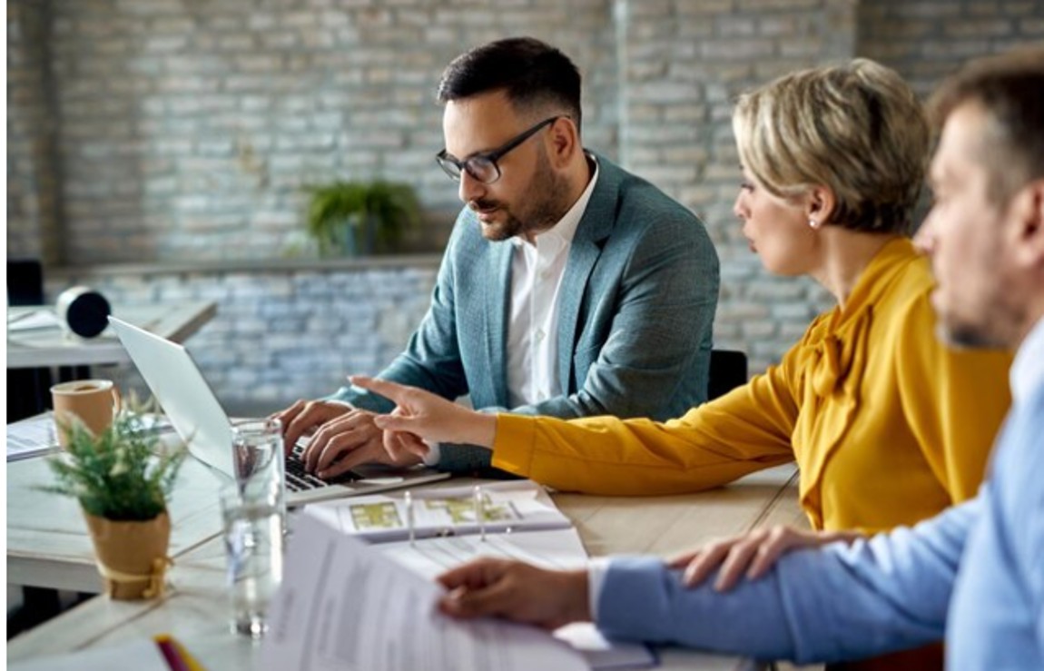 A Comprehensive Guide from Financial Advisors to Overseas Tax in