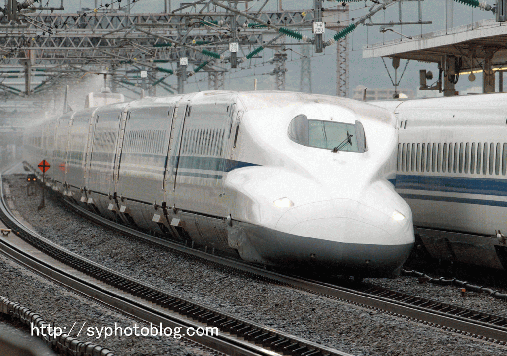 We would like to show you a description here but the site won't allow us. 新幹線をホームでカッコ良く撮影しよう!