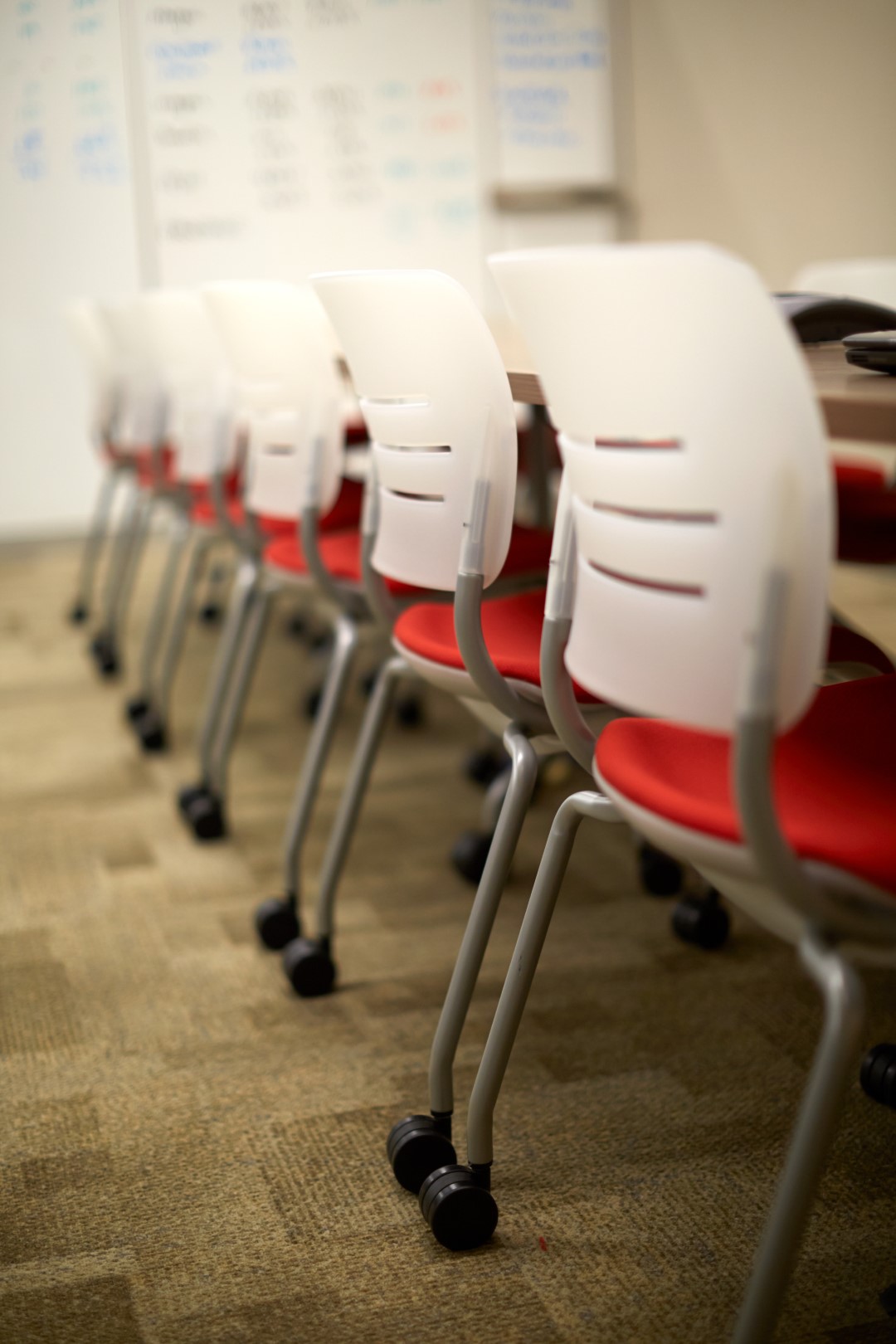 KI Grazie Stack Chair SYSTEMCENTER