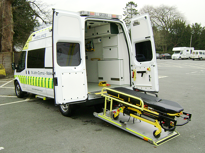 Ambulance lifts 500 1000 kg ΣΥΣΤΗΜΑΤΑ Α.Ε.