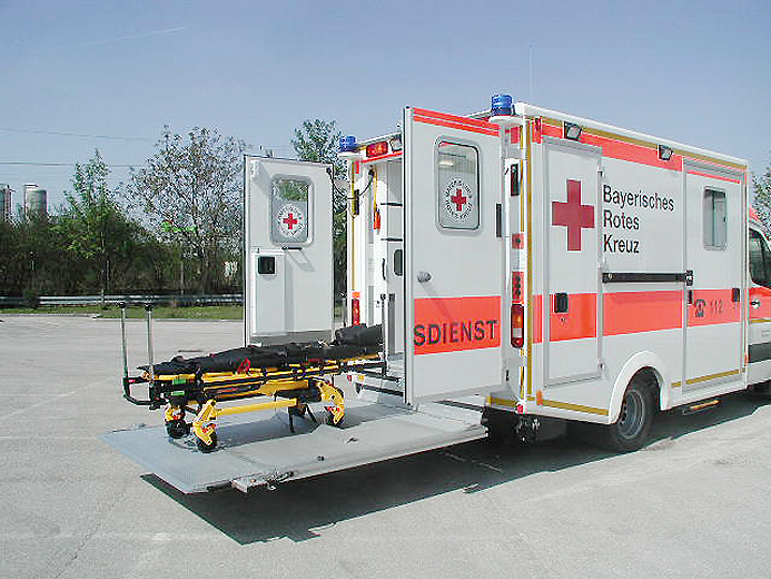 Ambulance lifts 500 1000 kg ΣΥΣΤΗΜΑΤΑ Α.Ε.