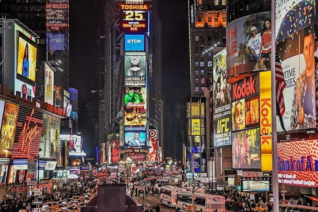 How Much Does It Cost to Build A Billboard? 10 Key Factors Explained