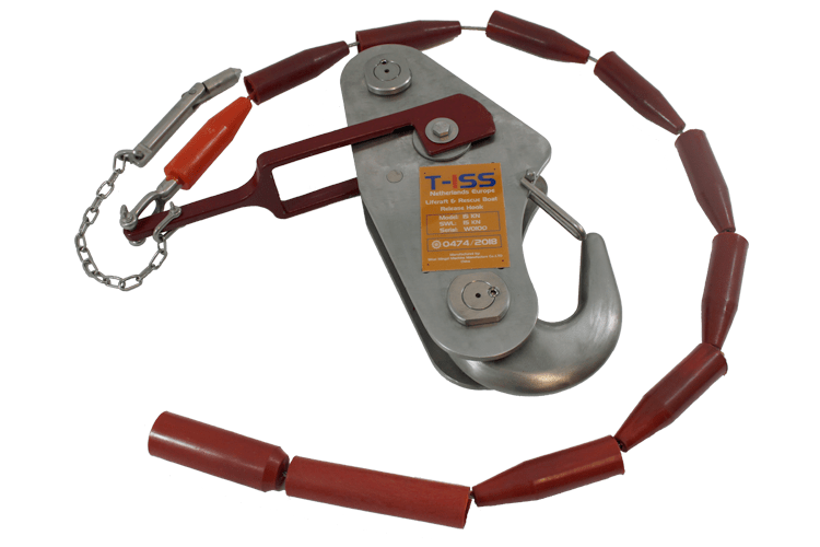 Release hooks for liferafts & rescue boats by TISS