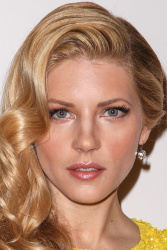Katheryn Winnick - Nude Celebrities Forum | FamousBoard.com