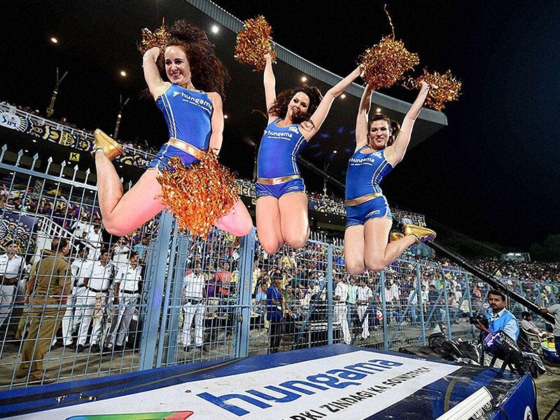 IPL 2022 Cheerleaders Facts, Ranking, Salary, News, and Photos