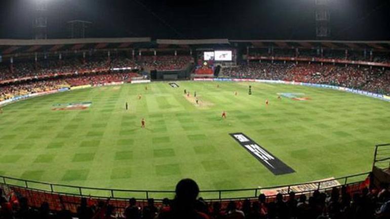 Chinnaswamy Stadium Pitch Report, Records, Schedule, Tickets IPL 2021