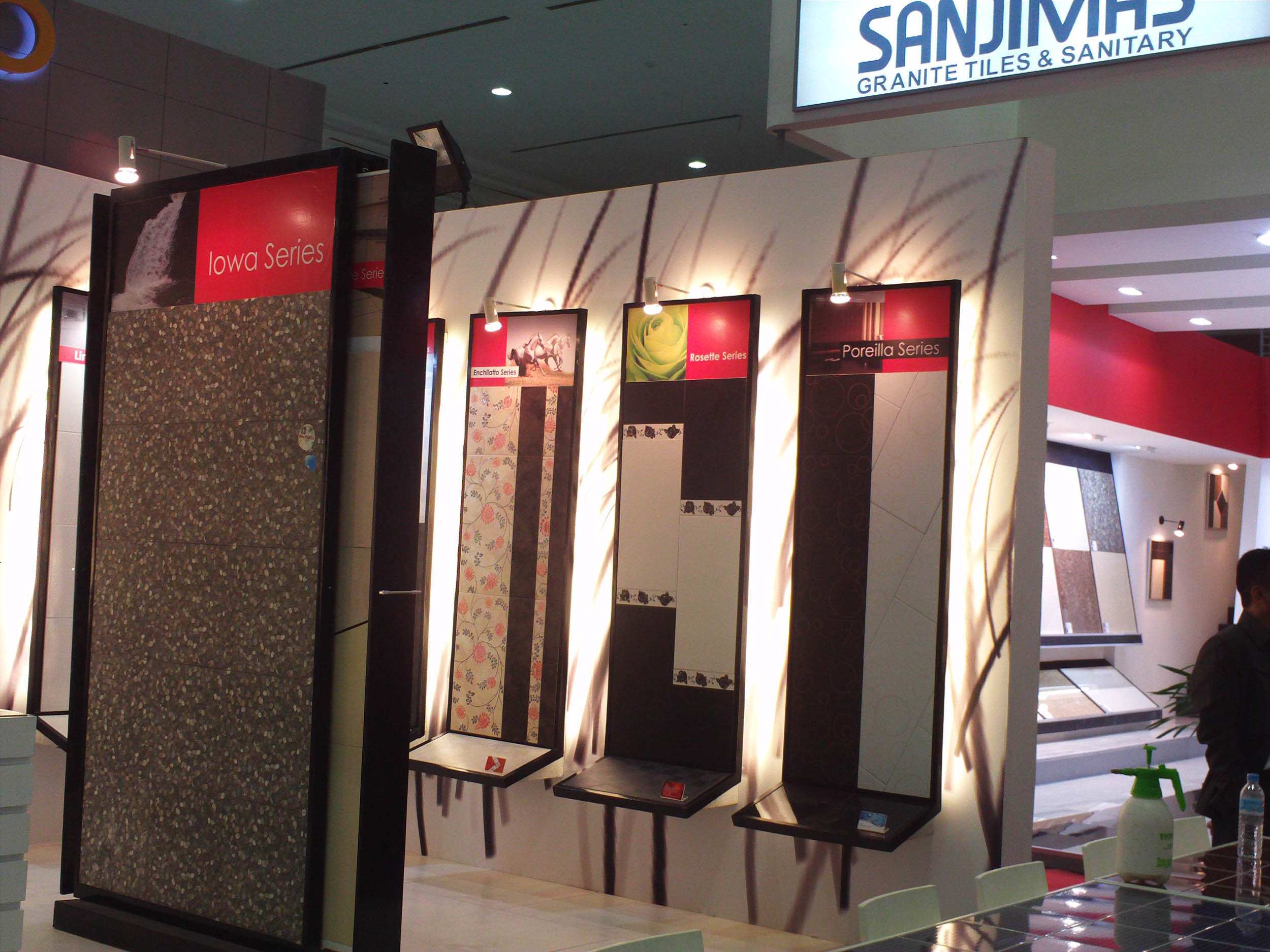 White Horse Tile t2u