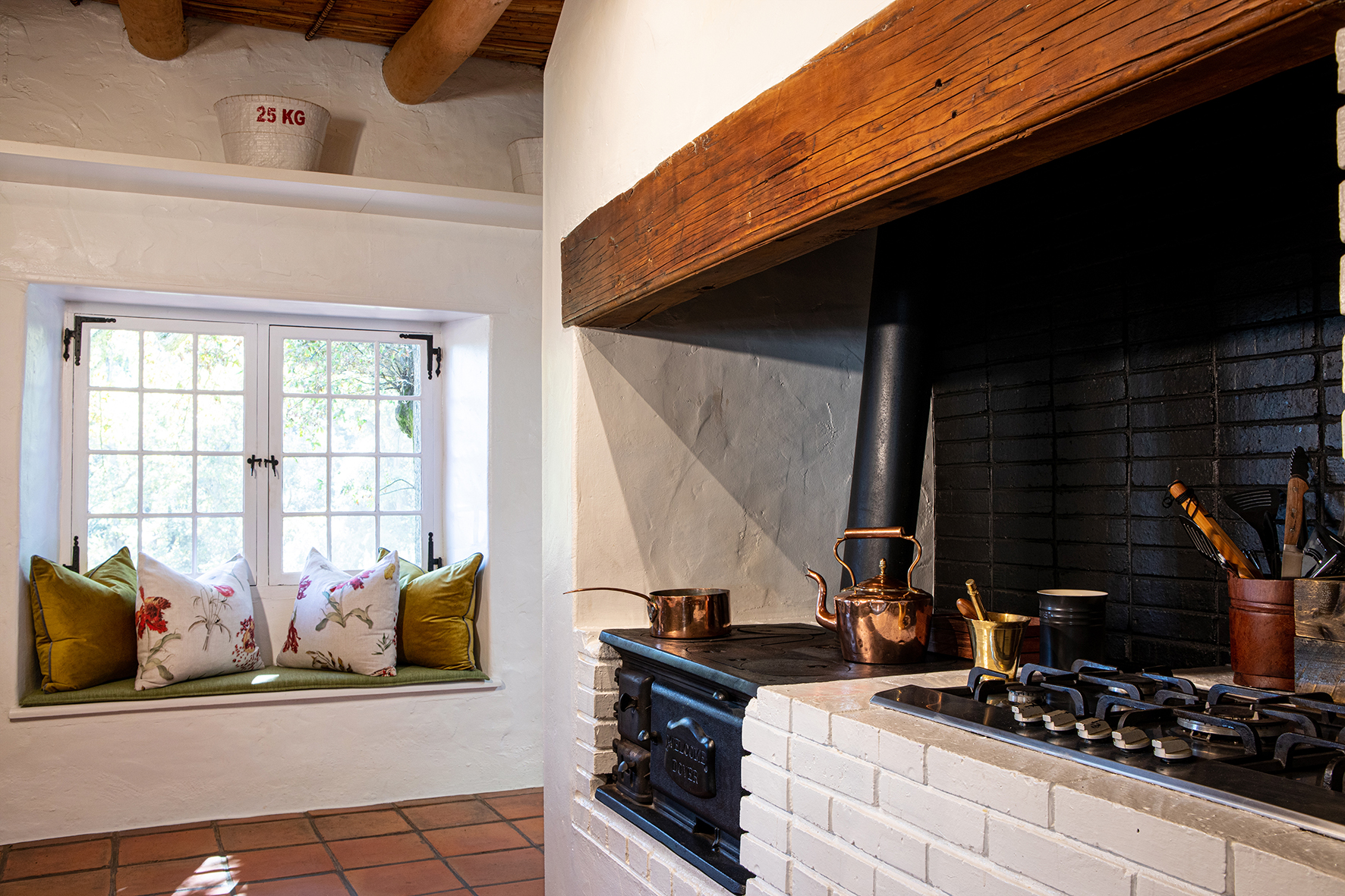 Manor House Taaibosch Wines