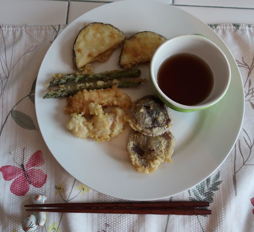 Tempura (Chicken, asparagus, shiitake, eggplant tempura, 天ぷら)