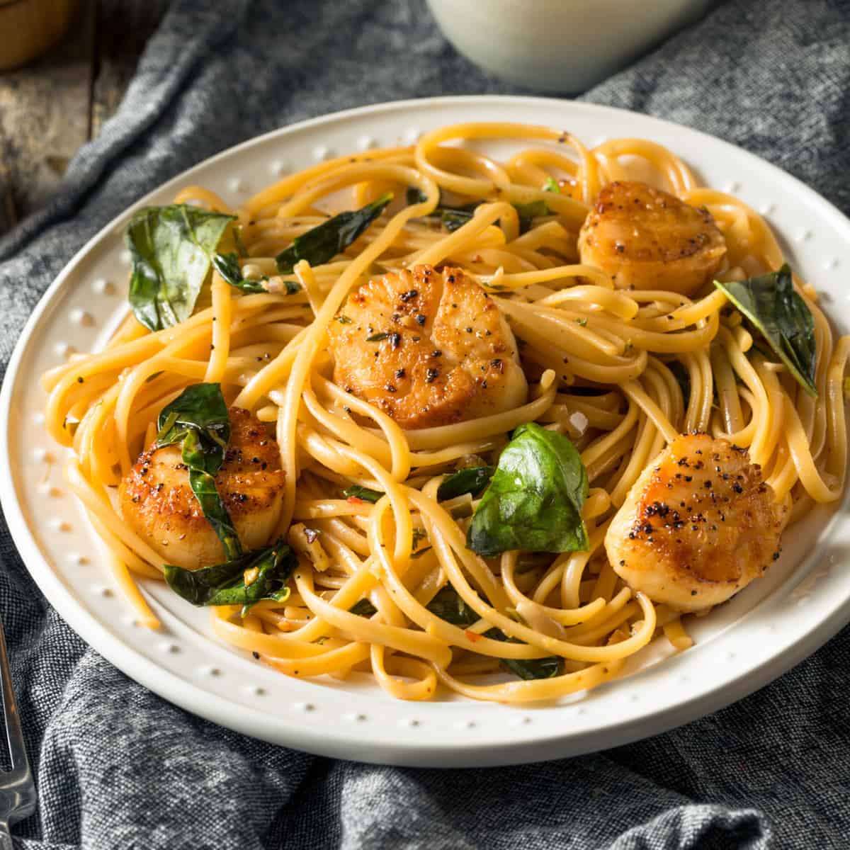 Best Ways to Freeze & Reheat Cooked Scallops
