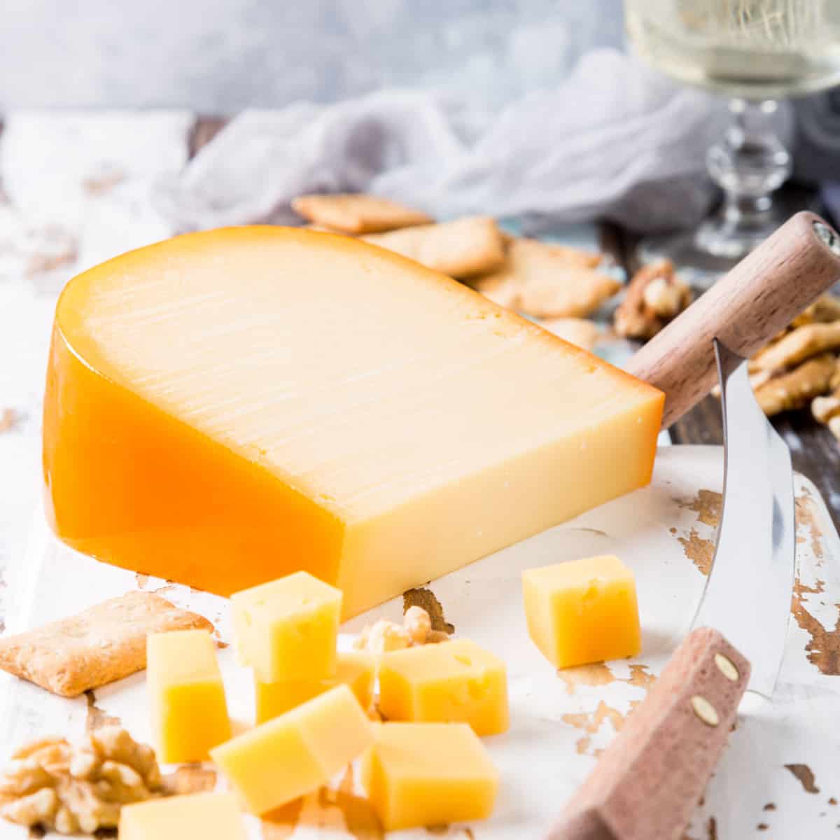 Telling the Difference Between Gouda vs Cheddar Cheese