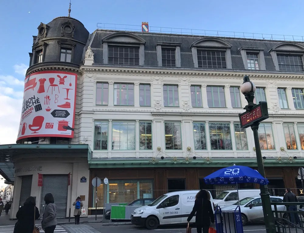 Le Bon Marché ボンマルシェ パリ 世界初の百貨店でお買い物 見どころをご紹介 タビパリラックス
