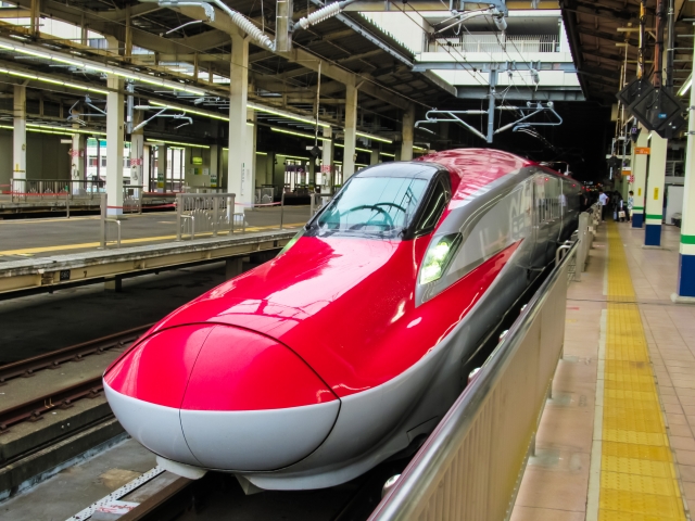 お知らせ | ロマンスカーミュージアム | 小田急電鉄 はやぶさ」7両編成の仰天。東北新幹線東京～仙台間、E6系充当か | タビリス