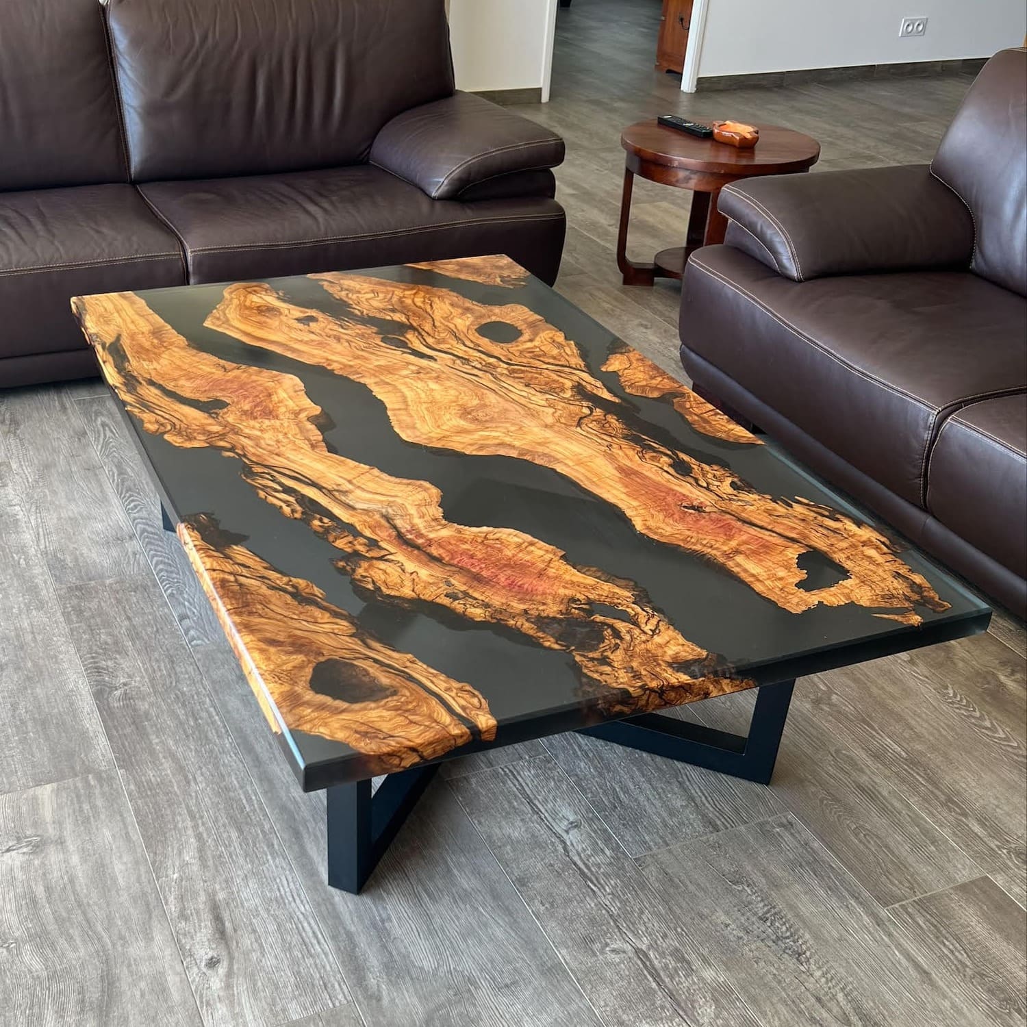 Table époxy en bois Fabricant n°1 En France Devis gratuit 24h