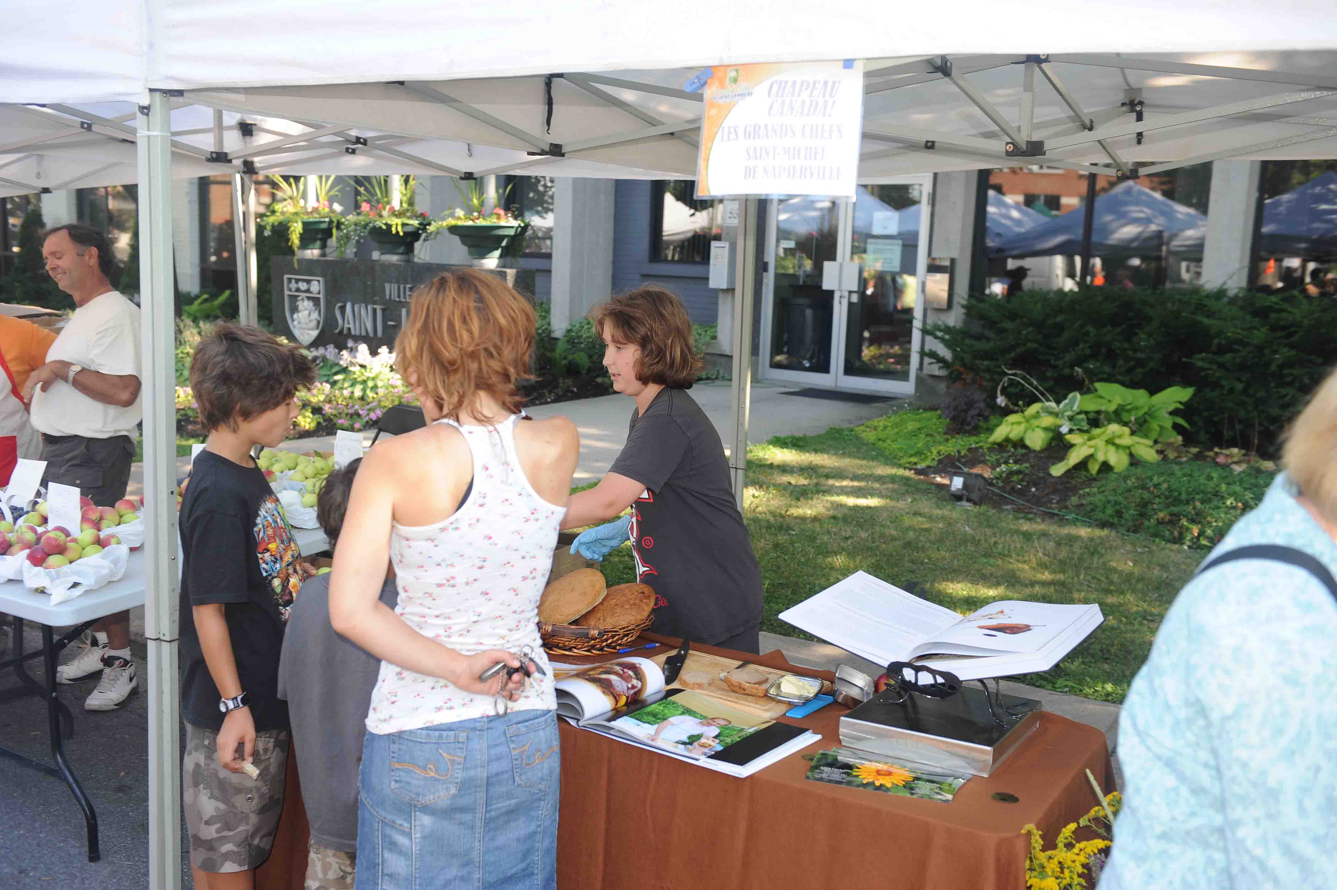 DSC_7082 ANTON'S PHOTO, KITCHEN & ARTSTUDIO (514) 8658977