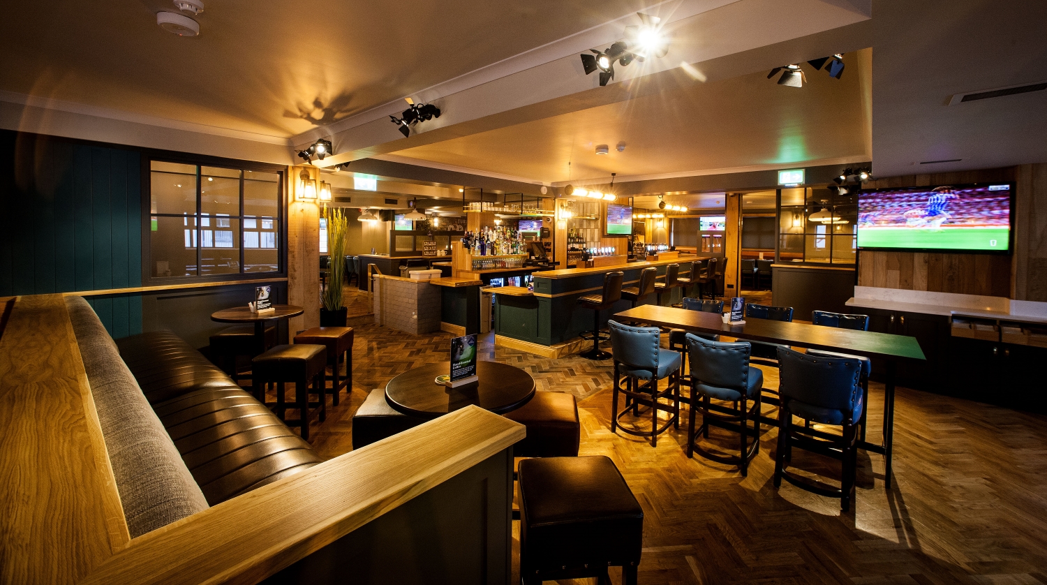 Gallery Turners Cross Tavern