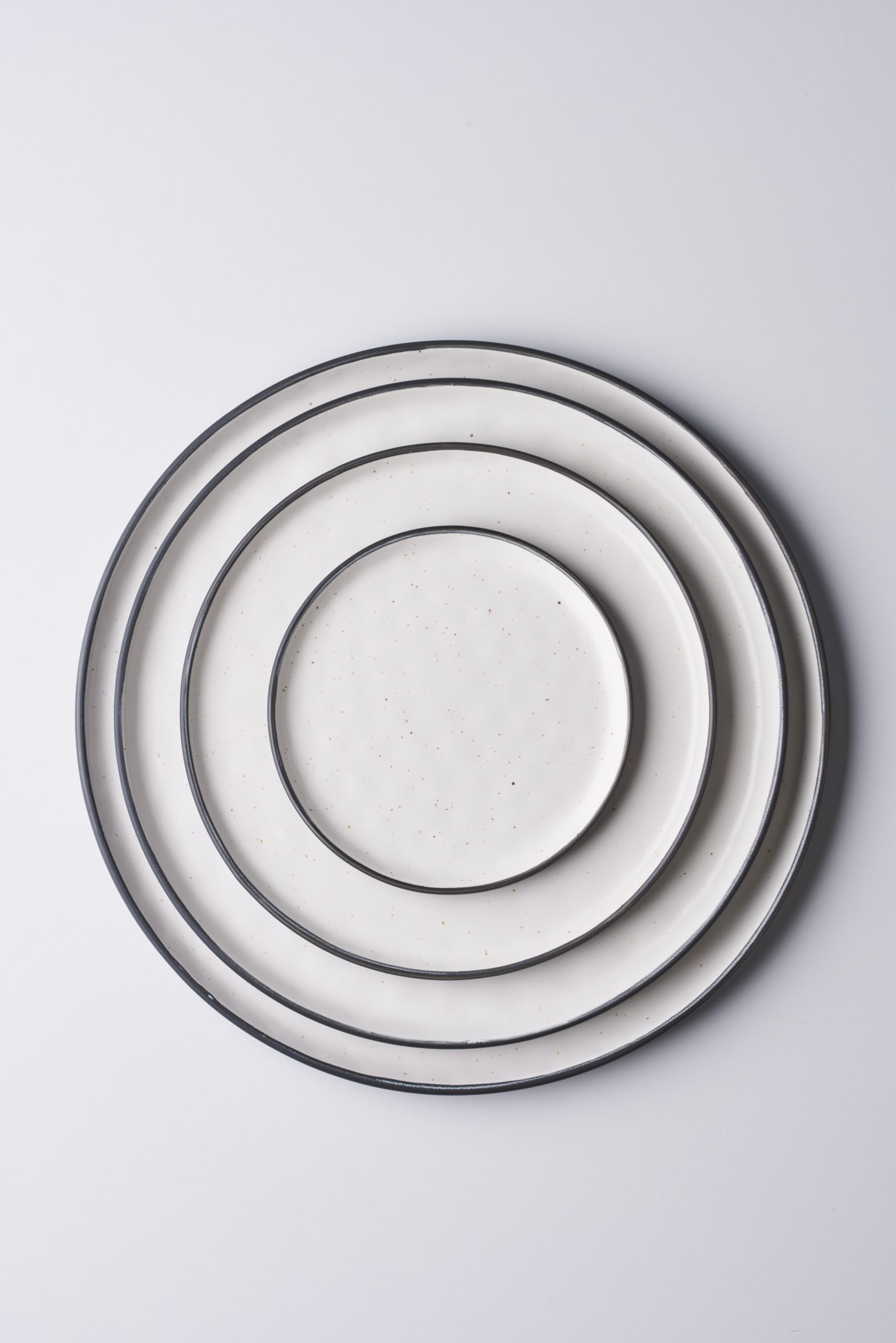 Black & White Saucer 11,5cm / Box 6 Units TABLESWING