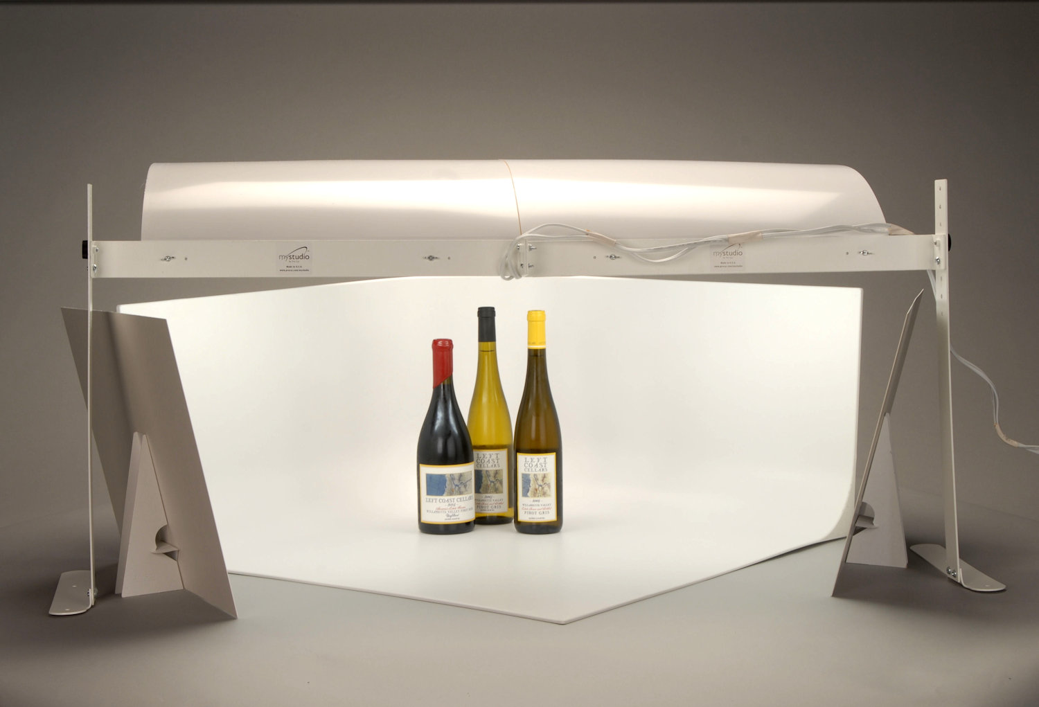 MyStudio MS32 Professional Table Top Photo Studio Lightbox Kit w/ 5000K