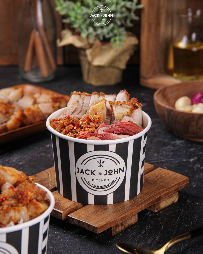 Jack & John Kitchen, Babi Kriuk dari Resep Dapur Tembus Pasar Nasional