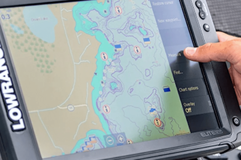 Best Fish Finder GPS Combo Chartplotter Sonar Units Reviewed