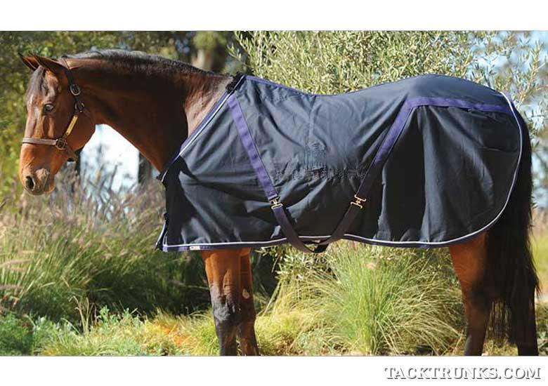 Signature Horse Show Blankets TACKTRUNKS