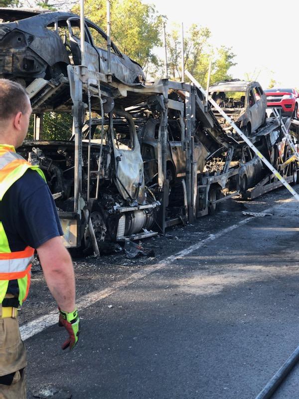 Squad 921 Responds To Car Carrier Fire On The New Jersey Turnpike Fire Company