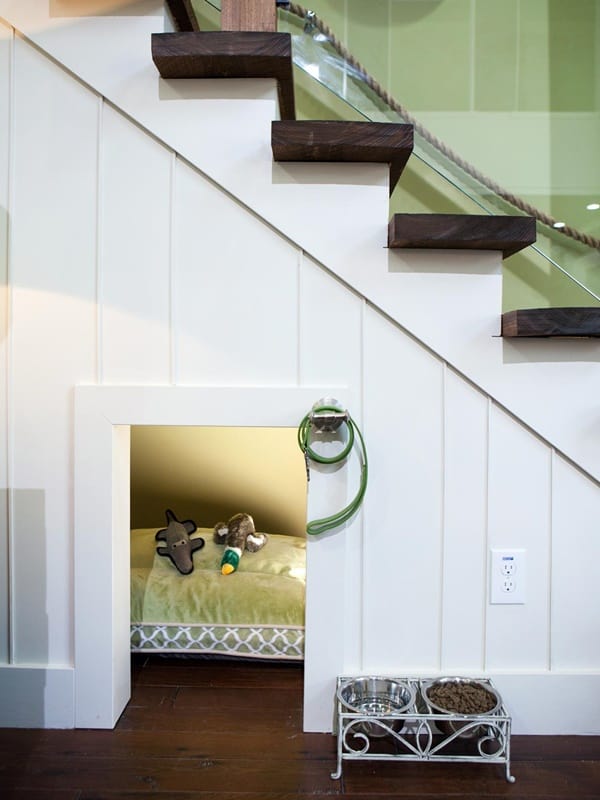 25 Great Ideas of Dog House under Staircase Tail and Fur