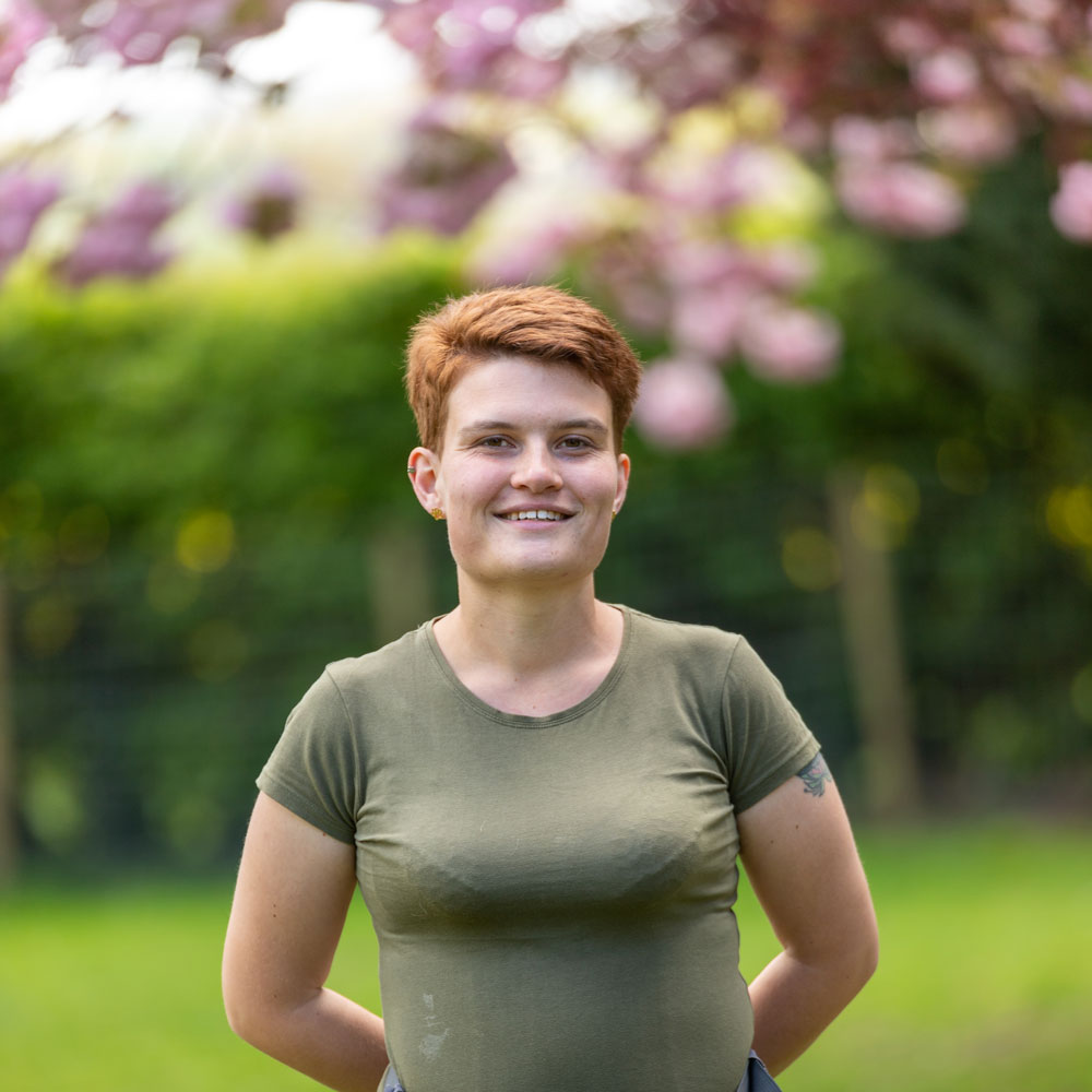 Contact Becky Bamforth, Qualified Dog Walker & Trainer Barnsley