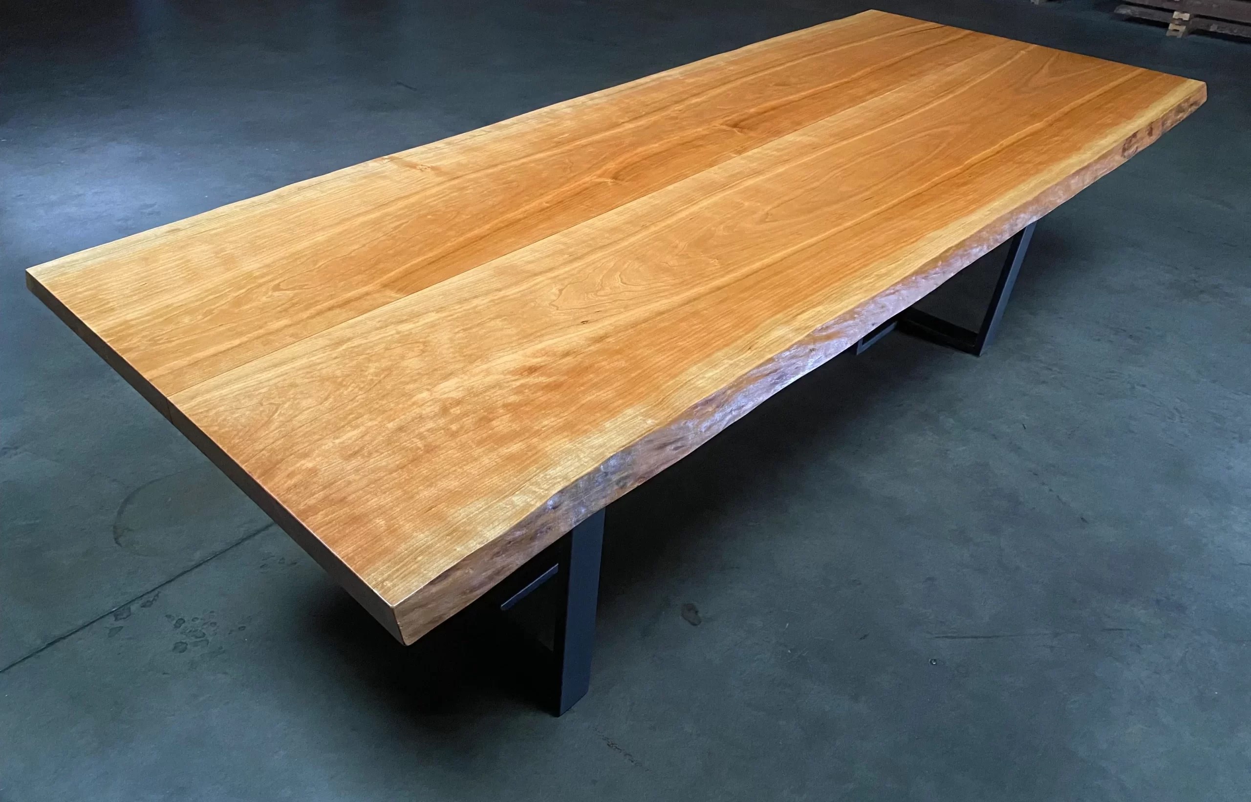 Cherry Wood Tables A Touch of Elegance for Your Dining Room Taitlin