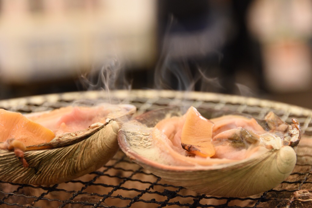 大阪堺にある とれとれ市 へ行ってみた 意外と本格bbq 七輪で食すシーフード Mintブログ