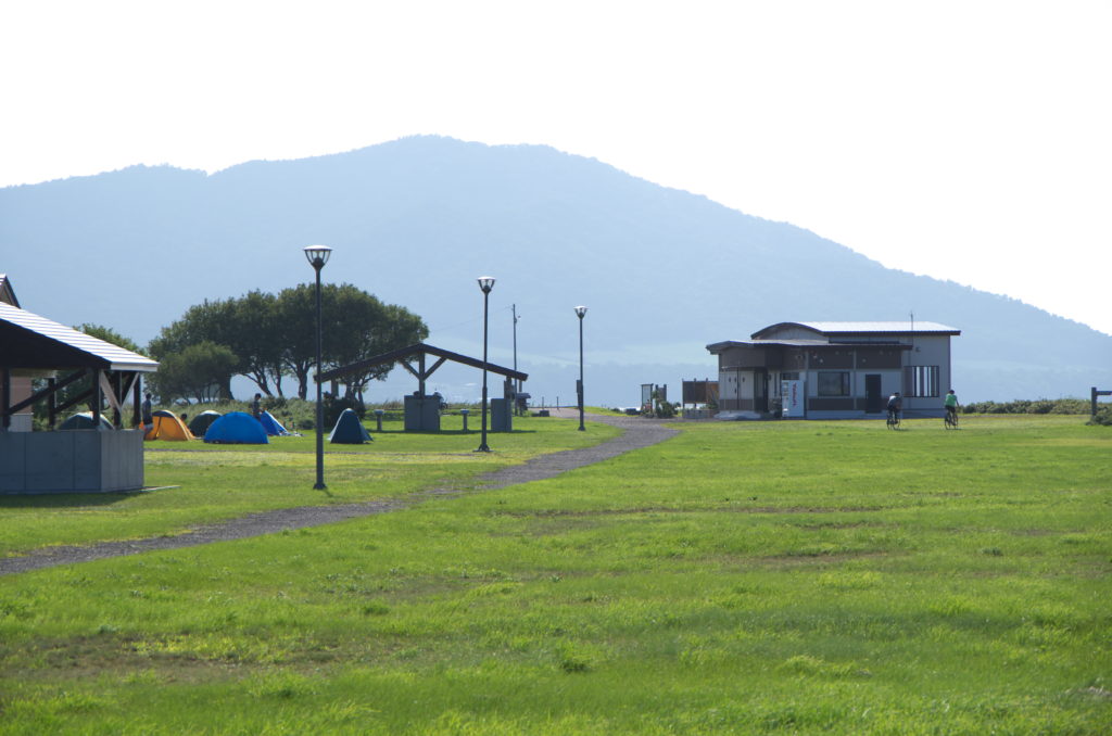 サロマ湖が目の前に！キムアネップ岬キャンプ場｜北見～サロマ【2019夏自転車旅⑯】
