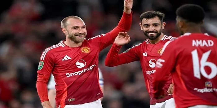 Christian Eriksen: Cabut atau Bertahan di MU, Fabrizio Romano Ungkap Fakta Menarik!