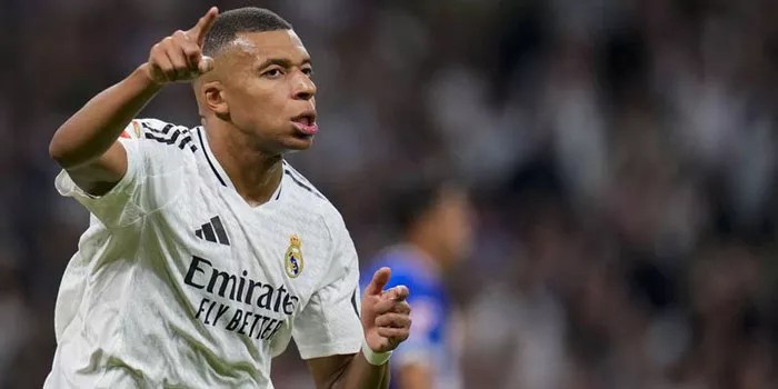 Real Madrid, Ketidakstabilan di Lini Tengah, Bukan Hanya Masalah Mbappe