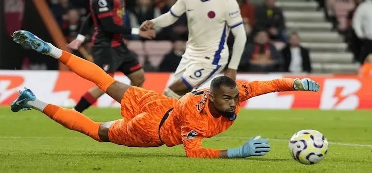 Robert Sanchez Dihujat, Uli Maresca Pasang Badan Untuk Kiper Utama