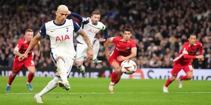 Tottenham Hotspur vs AZ Alkmaar, Berakhir Dengan Kemenangan Tipis!