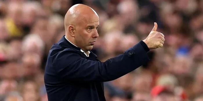 Arne Slot Pecahkan Rekor 132 Tahun Setelah Kalahkan Leipzig!