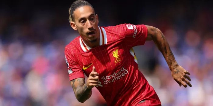 Kostas Tsimikas, Penampilan Gemilang yang Mengubah Liverpool vs Brighton