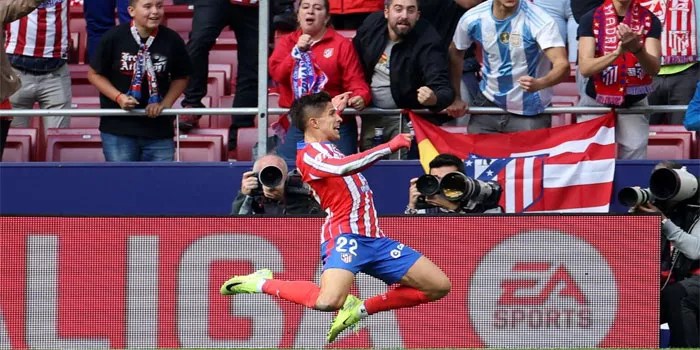Momen Mengharukan: Simeone Puji Gol Pertama Giuliano di Atletico Madrid