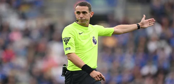David Coote Buat Kesalahan Besar yang Menghancurkan Pertandingan Liverpool