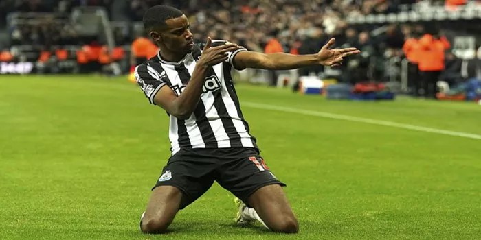 Arsenal Membutuhkan Penyerang Seperti Alexander Isak