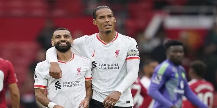 Spesial! Van Dijk Puji Salah Usai Berhasil Samai Rekor Wayne Rooney