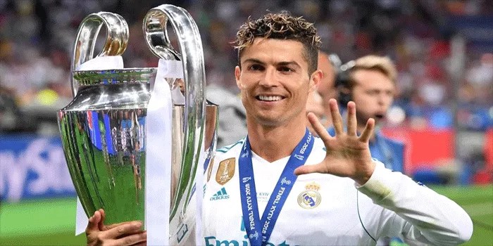 Cristiano Ronaldo Legenda Tak Tergantikan Real Madrid
