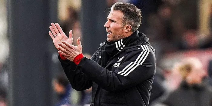 Robin van Persie: Tidak Ada Ambisi Untuk Melatih Arsenal