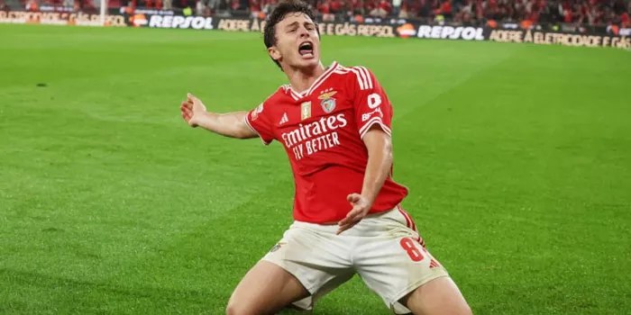 MU Siap Tantang Chelsea Dalam Perburuan Wonderkid Benfica
