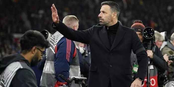 Van Nistelrooy Kecewa Tinggalkan MU, Kini Siap Bangkit di Leicester