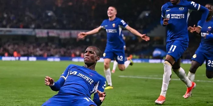 Chelsea Tertinggal di Babak Pertama Tottenham Unggul 2-1