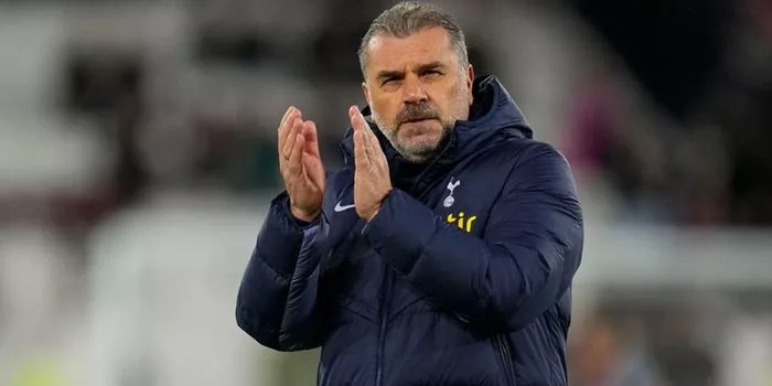 Tottenham Pertimbangkan Masa Depan Ange Postecoglou